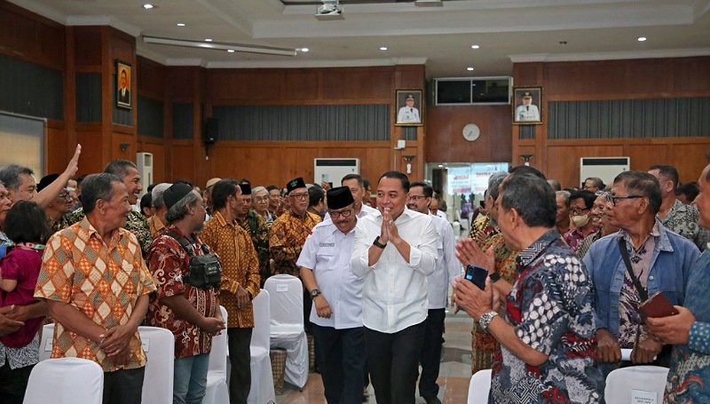 Surabaya Raih Penghargaan: 324 Pendonor Darah Terima Satya Lencana Kebaktian Sosial dari Presiden Jokowi