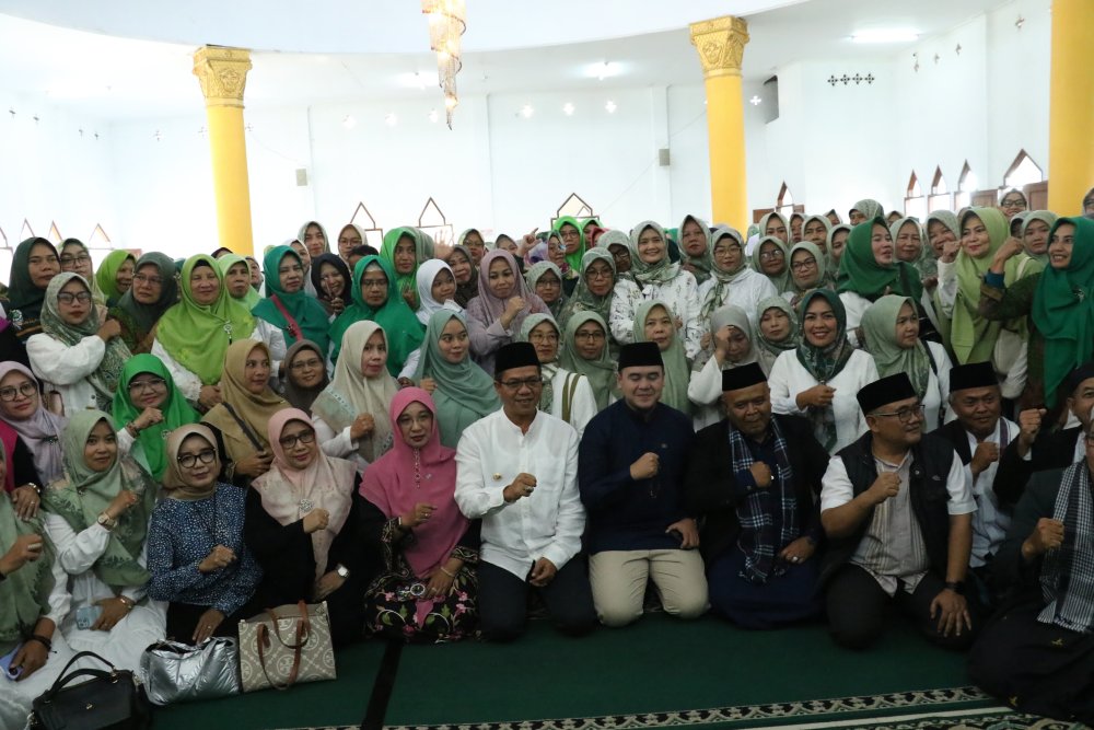 Tabligh Akbar Menyongsong Tahun Baru Islam 1 Muharram 1446 H, Bupati Bandung: Pentingnya  Penyempurnaan dan Perbaikan Akhlak