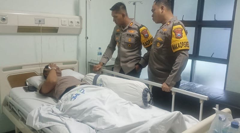 Polisi Jember Dikeroyok Oknum Pesilat PSHT, Mobil Patroli Dilempari Batu!