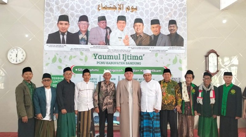 Ketua PCNU Kab. Bandung Hadiri Yaumul Ijtima dan Pelantikan Ranting MWCNU Cikancung
