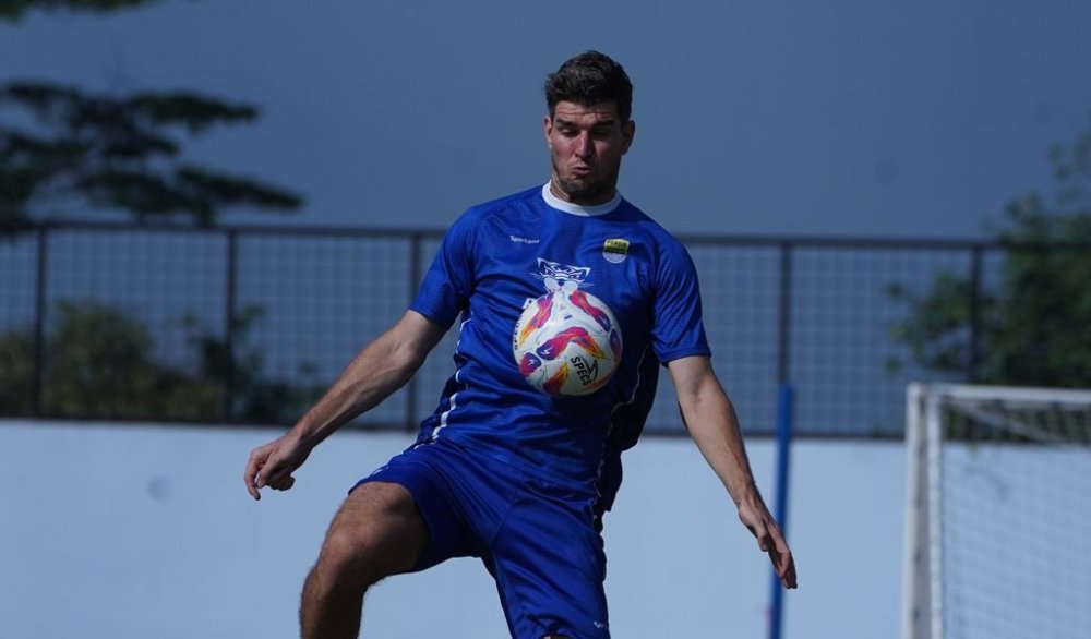 Dua Hari Menuju Laga Perdana, Nick Kuipers: PERSIB Siap Berikan yang Terbaik