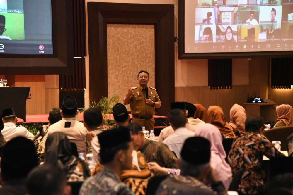 Sekda Jabar Herman Suryatman Soroti Peran Guru Madrasah dalam Pembentukan Pemimpin Berkarakter