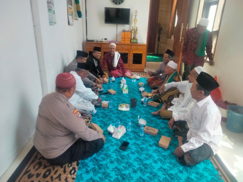 Pesan Kamtibmas Kapolsek Tulangan di Masjid Nurul Huda