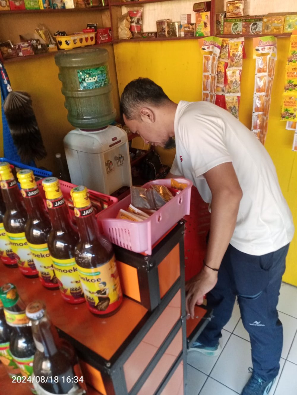 Tercipta Keamanan dan Ketertiban Lingkungan, Polsek Cimenyan Gelar Operasi Miras