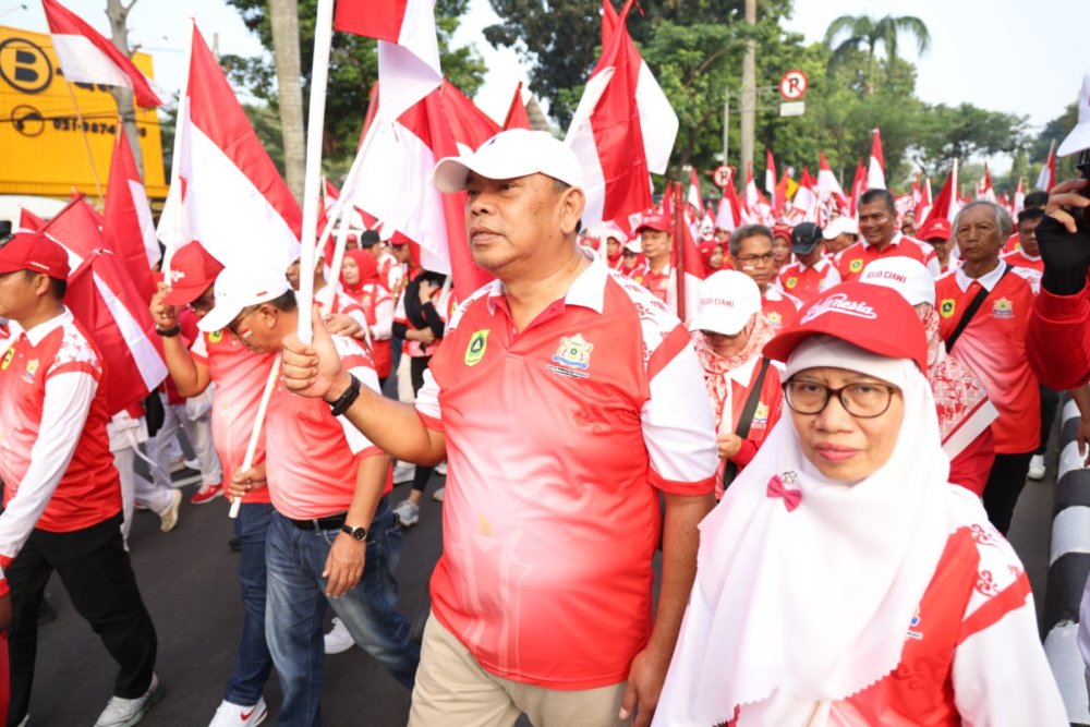 Diskominfo Kabupaten Bogor Meriahkan HUT ke-79 RI dengan Kirab Merah Putih