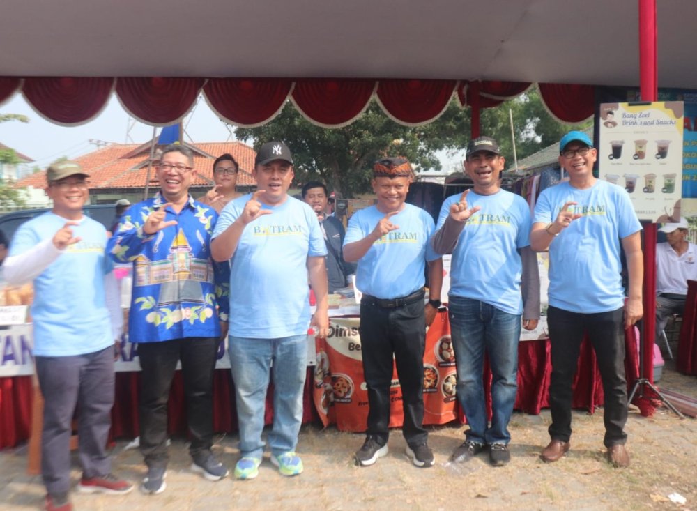 Bupati Bekasi Dedy Supriyadi Resmi Buka Acara Botram, Tingkatkan Pelayanan Publik di Kabupaten Bekasi