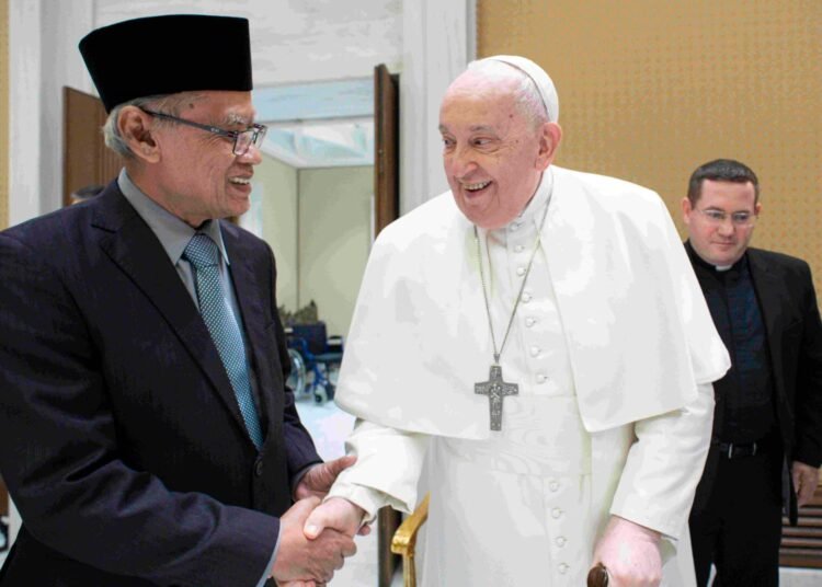 Pernyataan Muhammadiyah Terkait Kunjungan Paus Fransiskus