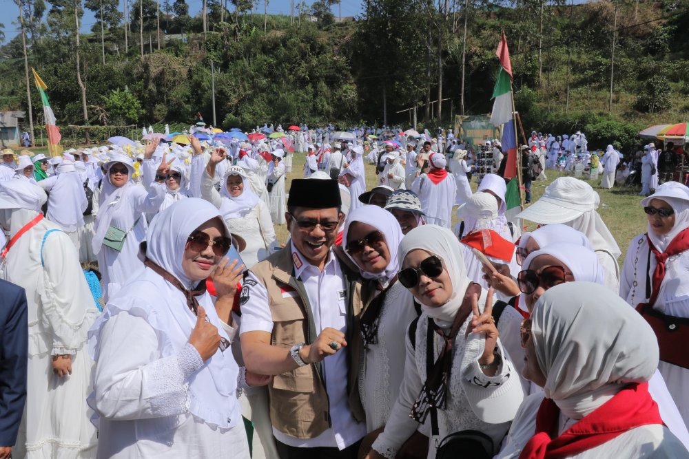 Bupati Dadang Supriatna Doakan Ribuan Calon Jemaah Umrah Bisa Segera Berangkat ke Tanah Suci Makkah dan Madinah