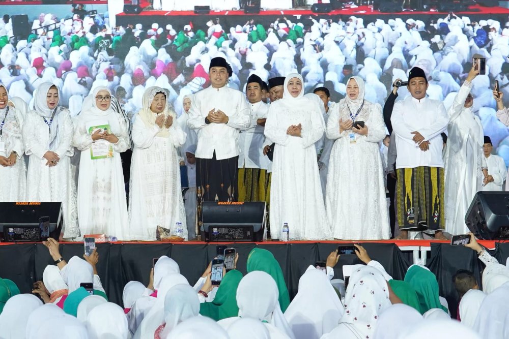 Khofifah Hadiri Haul ke 32 Buya Mas Muhammad Fathoni