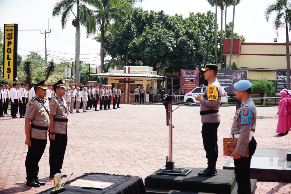 Kapolresta Pimpin Serah Terima Jabatan Wakapolresta, AKBP Hidayat Gantikan AKBP Maruly Pardede