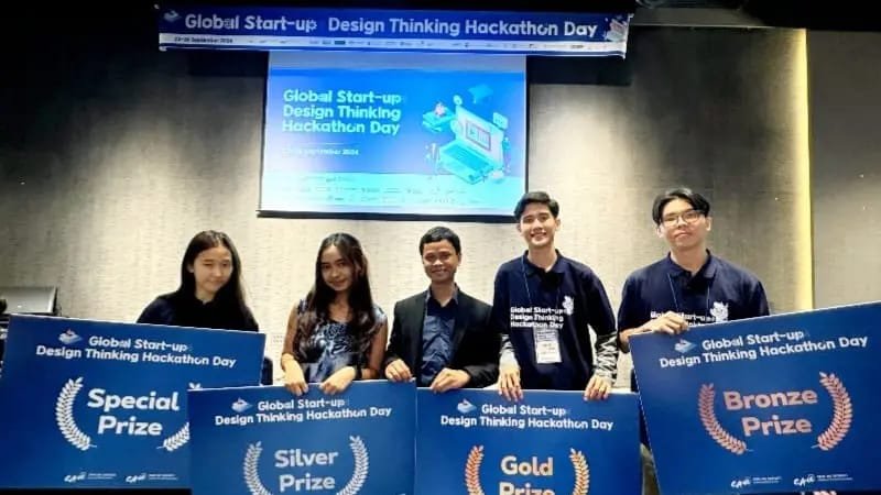 4 Mahasiswa President University Raih Penghargaan di Ajang Startup Global di Korea