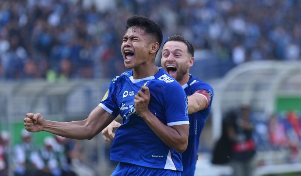 Persib Berhasil Taklukan Persija dengan Skor Akhir 2-0