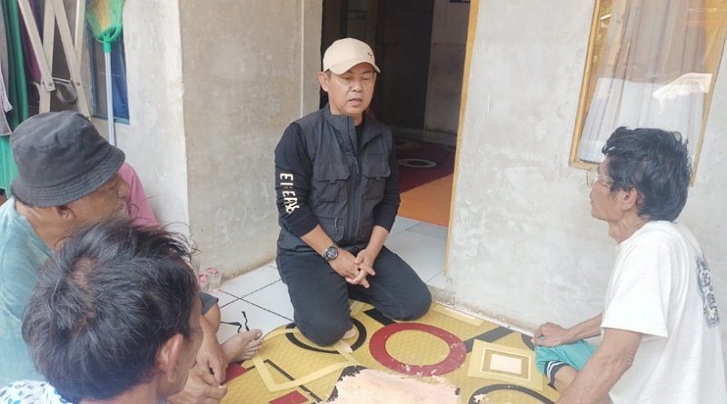 Camat Baleendah Tinjau Lokasi Kebakaran di Jelekong, Berikan Bantuan kepada Korban