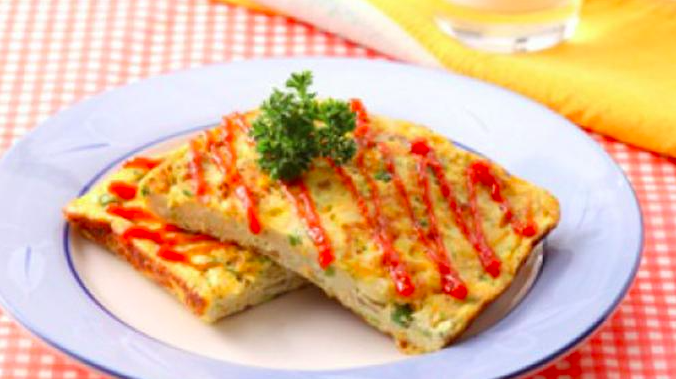 Ingin Bertenaga di Pagi Hari? Yuk Sarapan Omelet Makaroni