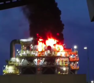 Kebakaran Melanda Pabrik Asam Sulfat Smelter PT Freeport Indonesia di Geresik
