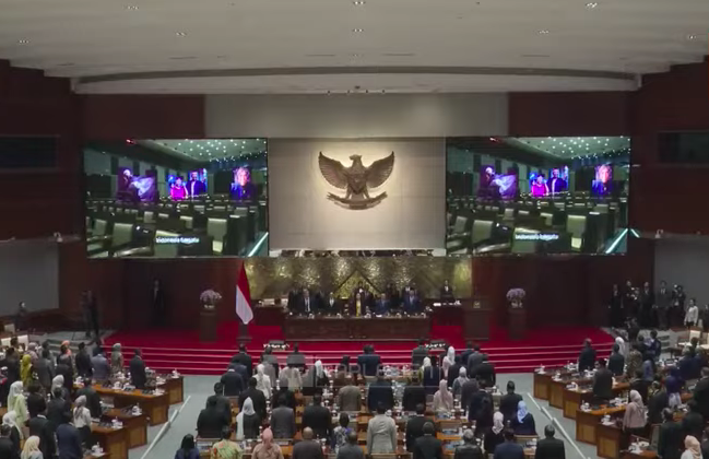 DPR RI Lakukan Rapat Paripurna Perdana, Namun 193 Anggota Tak Hadir