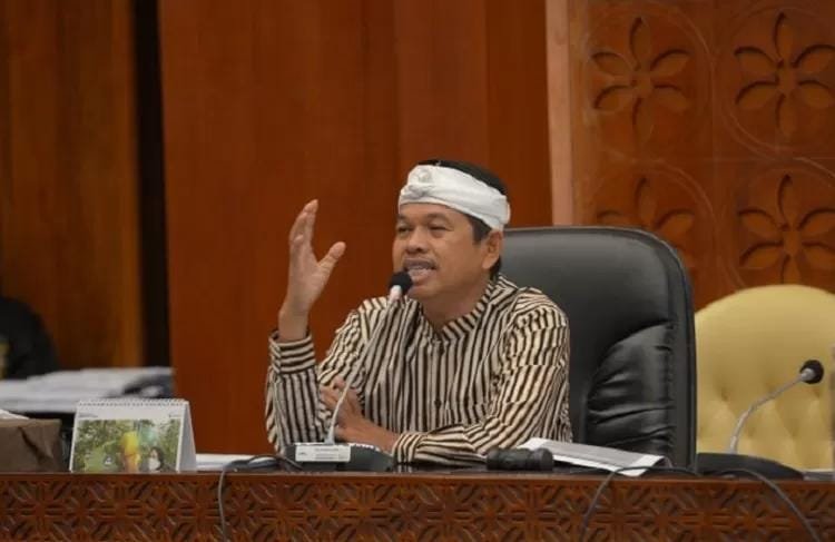 Revolusi Kesehatan, Dedi Mulyadi Bertemu Perawat Se-Jabar