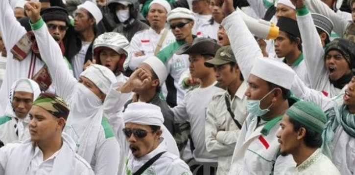 FPI Gelar Aksi 411 di Depan Istana, Tuntut Penegakan Hukum terhadap Jokowi dan Pemilik Akun Fufufafa