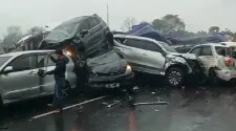 Kecelakaan Beruntun di Tol Cipularang Mengakibatkan Seorang Remaja Tewas