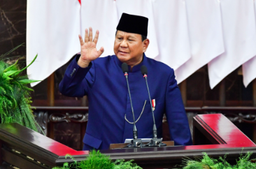 Di Hadapan Kabinet, Prabowo Sampaikan Agenda ke AS hingga Inggris