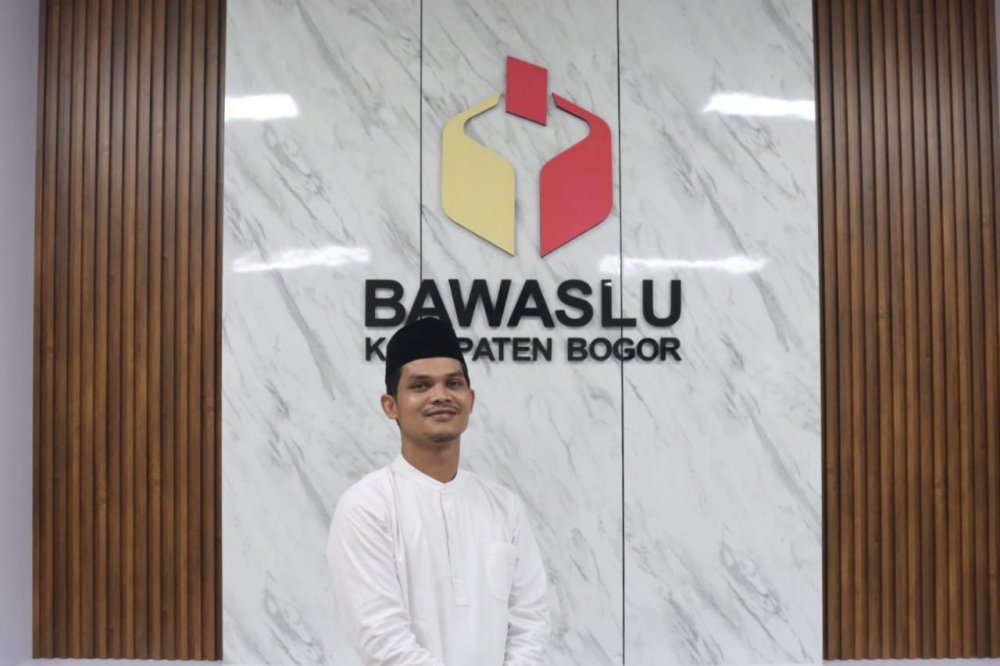 Bawaslu Bogor Segera Tindaklanjuti Dugaan Video Bagi-bagi Amplop Tim Rudy-Jaro