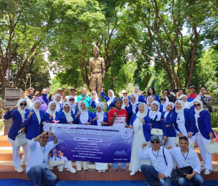 Peringati Hari Pahlawan, IWAPI Bojonegoro Napak Tilas Para Pejuang