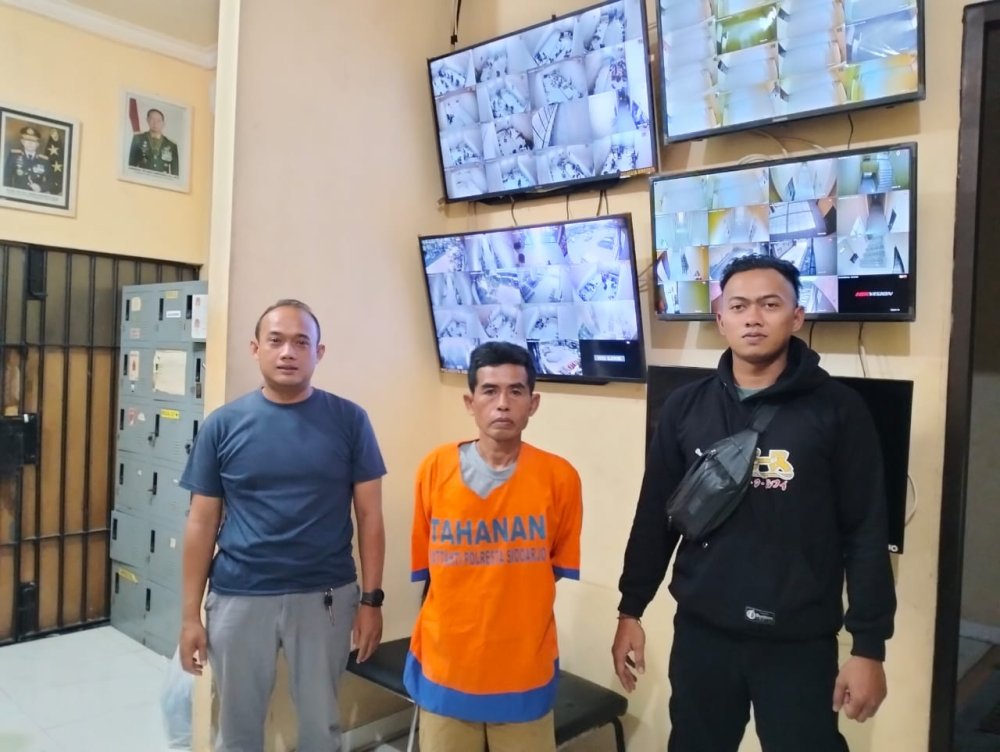 Unit Reskrim Polsek Krian Berhasil Amankan Pengedar Sabu Saat Transaksi