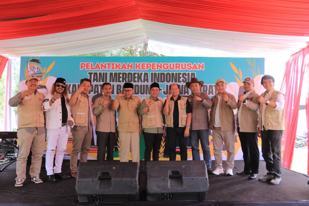 Wujud Perhatian Kepada 87.000 Petani, Dadang Supriatna Berikan Hibah, BPJS Ketenagakerjaan serta Pinjaman Modal Usaha