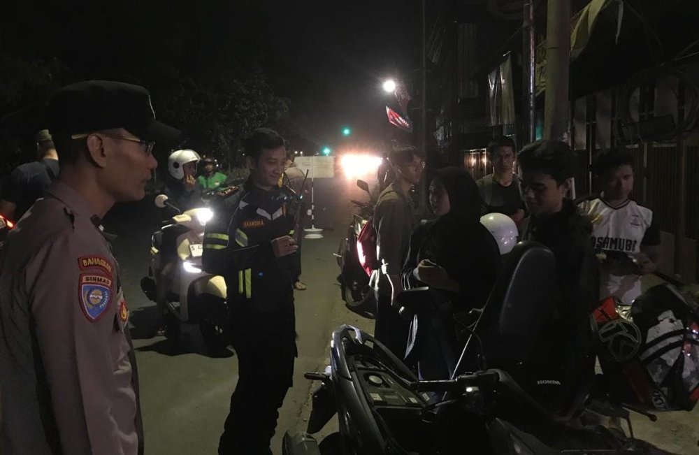 Polsek Rungkut Gelar Razia Stasioner