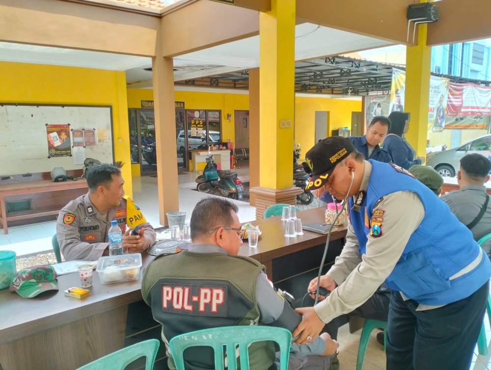 Dokkes Polresta Sidoarjo Patroli Kesehatan Pilkada 2024