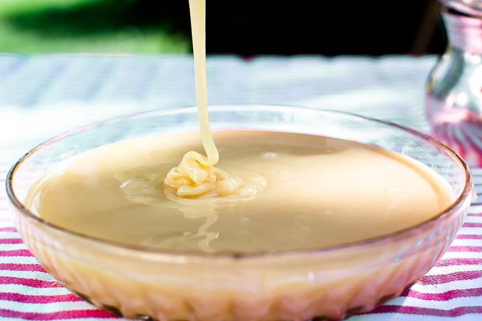 Susu Kental Manis: Dari Inovasi Hingga Primadona Kuliner Nusantara