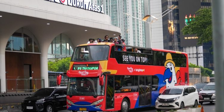 Transjakarta Luncurkan Bus Wisata Atap Terbuka, Berikut Jadwal dan Harganya