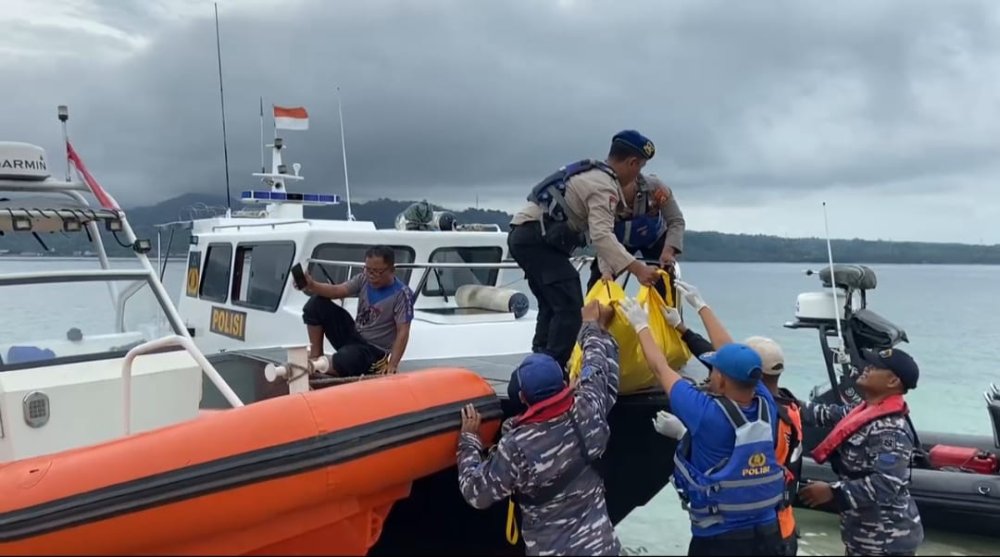 Penumpang Kapal Ceburkan Diri di Selat Bali, Ditemukan Tewas di Sumberklampok Buleleng