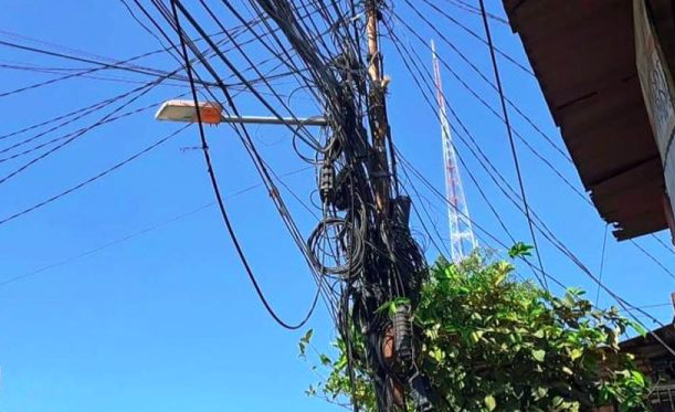 Pemkot Cimahi Bakal Tata Kabel Udara Mulai Tahun Depan