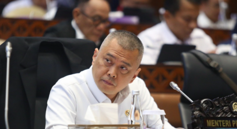 Libur Imlek Usai, Transportasi Padat di Tengah Ancaman Cuaca Ekstrem