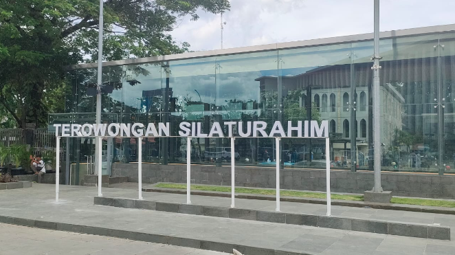 Jemaat Misa Natal Bisa Lewat Terowongan Silaturahim dari Istiqlal-Katedral