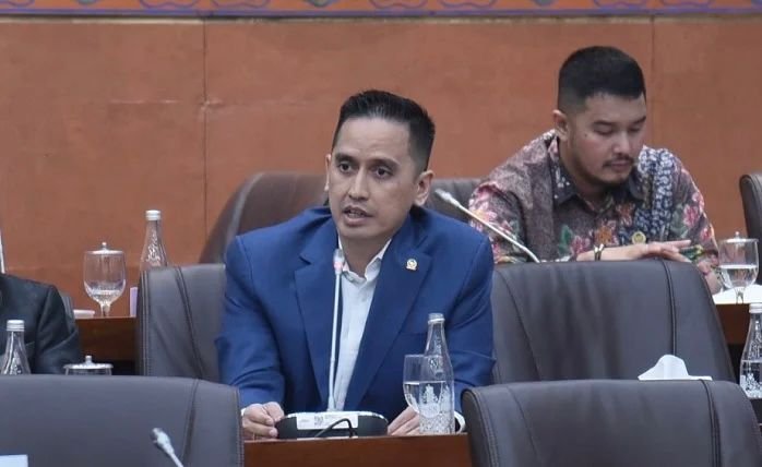 Tanggapi Pemberlakuan Tarif AS, Firnando Desak Pemerintah Buat Gebrakan