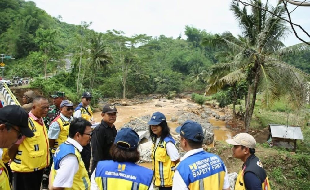 Penanganan Darurat Jalan Terdampak Longsor di Sukabumi Ditarget Rampung 2 Minggu
