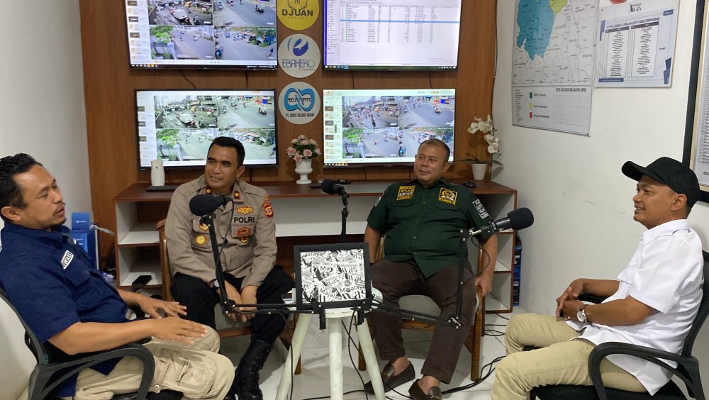 Kunjungan Kerja ke Polsek Majalaya, Wakil Ketua DPR Cucun Ahmad Syamsurijal Apresiasi Program Majalaya Awas