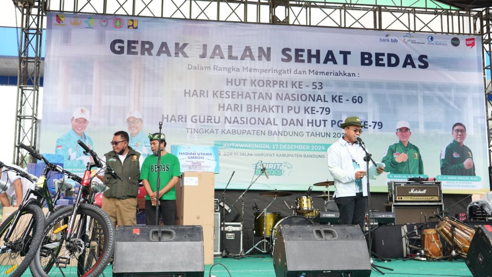 Kang DS: Gerak Jalan Sehat Bedas Simbol Kekompakan, Soliditas dan Kebersamaan