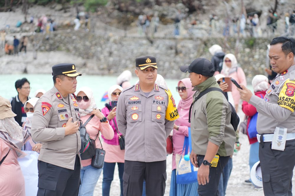 Kapolresta Bandung Lakukan Pengecekan Jalur Wisata di Kabupaten Bandung Jelang Libur Nataru