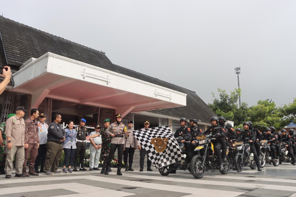 Dukung Operasi Lilin Lodaya 2024, Polres Sukabumi Kota Lepas Tim Macan Bintana