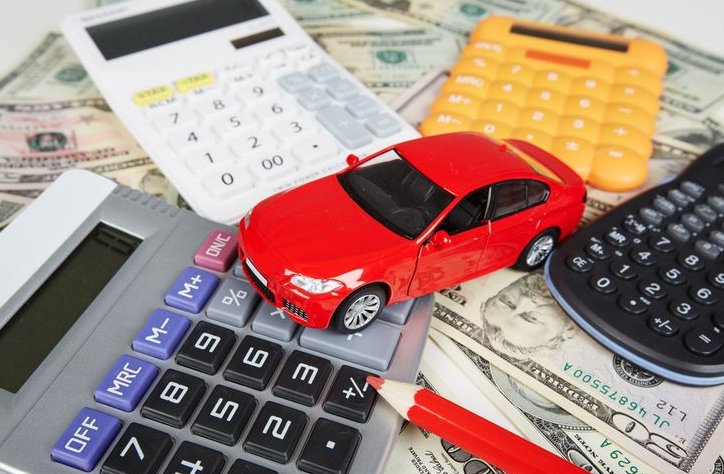 Membeli Mobil: Solusi Terbaik, Cash atau Kredit?
