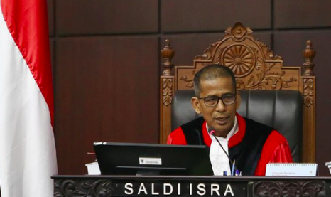 MK Gelar Sidang Serentak 3 Panel untuk UU TNI, Saldi: Ini Baru Pertama Kali