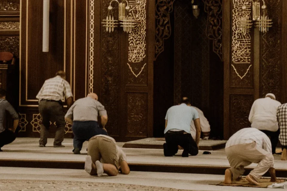 Jadwal Sholat DKI Jakarta Hari Ini, Rabu 20 Agustus 2025