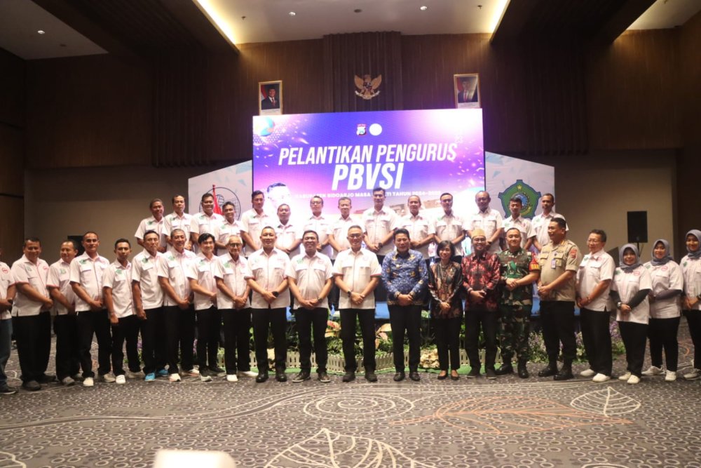 Kapolda Jatim Lantik Pengurus PBVSI Kabupaten Sidoarjo Masa Bhakti 2024-2028
