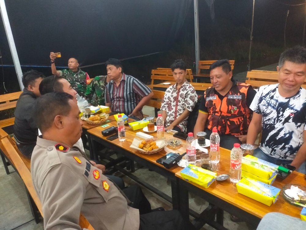 Jaga Kerukunan, Kapolsek Krian Silaturahmi dengan Forum Pemuda Lintas Iman