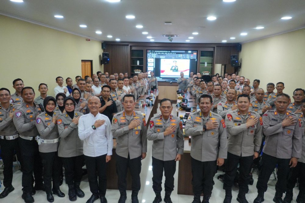 Wakapolda Jawa Barat Laksanakan Kunjungan Kerja ke Polresta Bandung