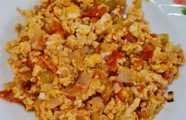 Lezat dan Praktis! Resep Orak-Arik Telur Tomat yang Menggugah Selera