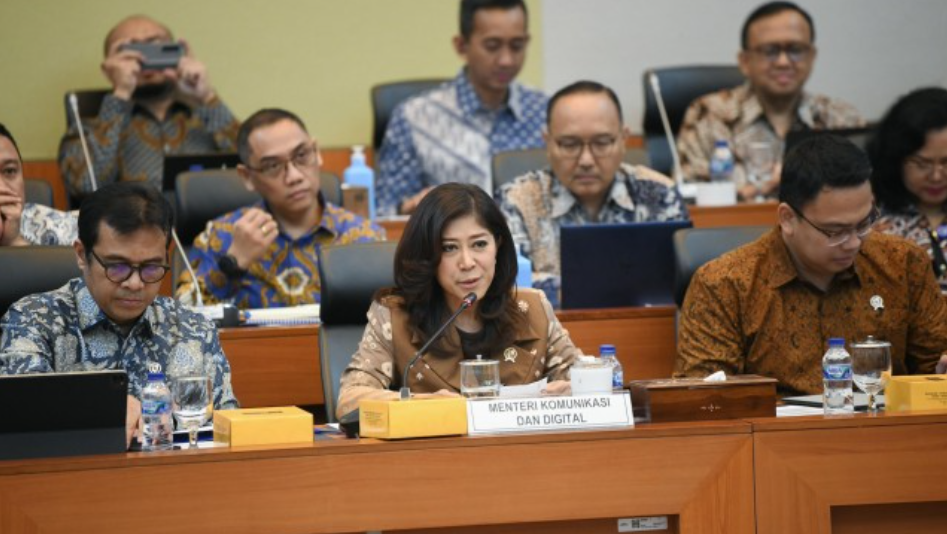 Indonesia Hadiri AI Action Summit di Paris, Menkomdigi Bahas Tata Kelola AI Global
